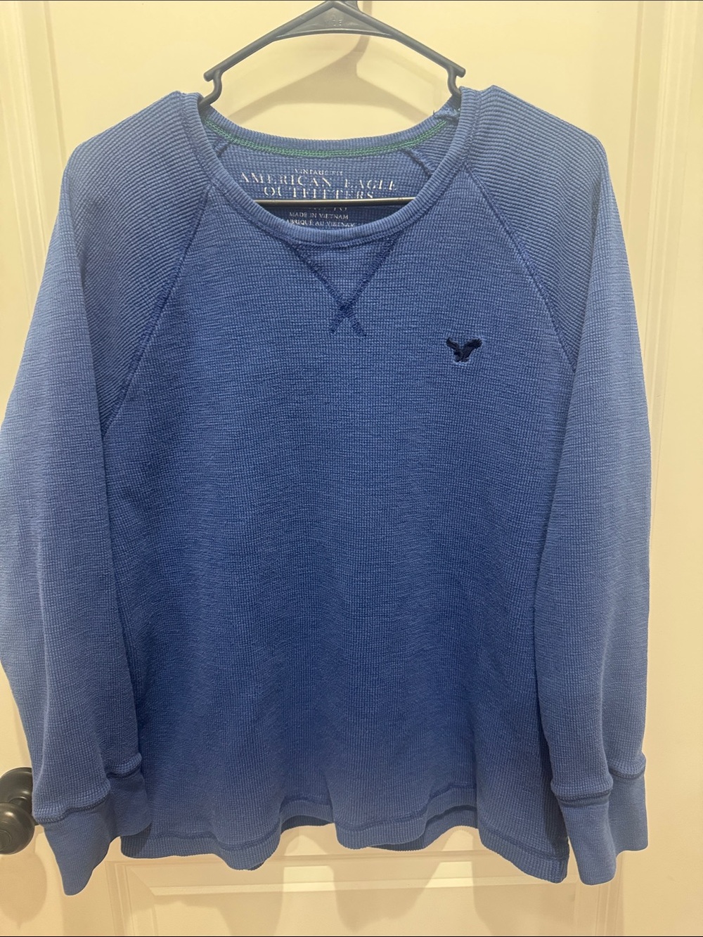 American Eagle Outfitters Men's Medium Blue Waffle-Knit Crewneck Sweater